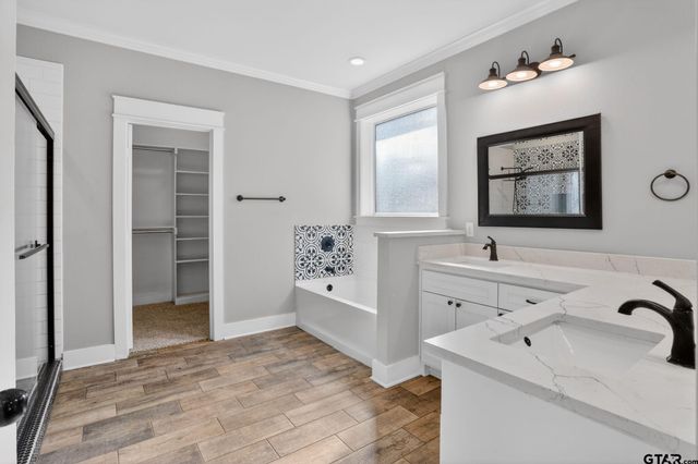 7600 County Road 210, Tyler, TX 75707