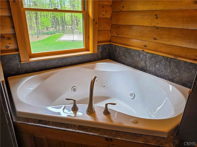 621 Tynan Road, Vienna, NY 13042
