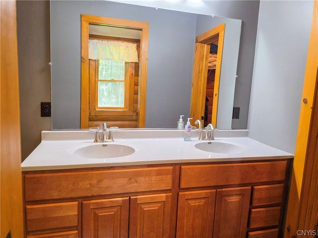 621 Tynan Road, Vienna, NY 13042