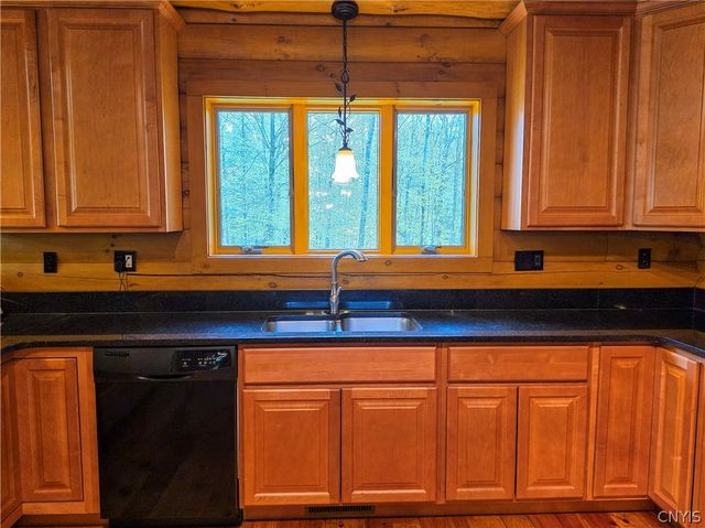 621 Tynan Road, Vienna, NY 13042