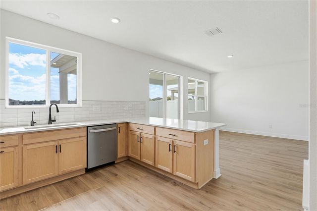 9395 SANDY BLUFFS CIRCLE, Parrish, FL 34219