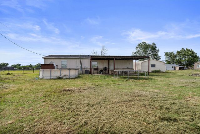 1212 County Road 136b, Terrell, TX 75161