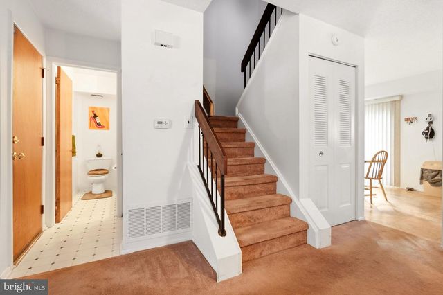 7 GEORGETOWN RD, Lindenwold, NJ 08021