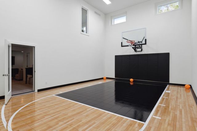 5830 Freeland Bay N, Hugo, MN 55038