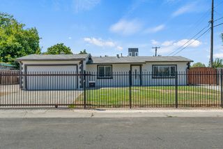 7306 Dave St, Sacramento, CA 95828