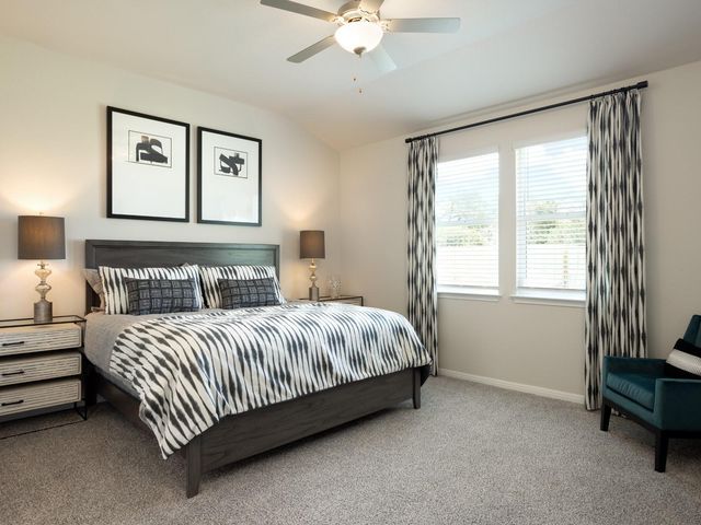 1824 South Main ST, Kyle, TX 78640