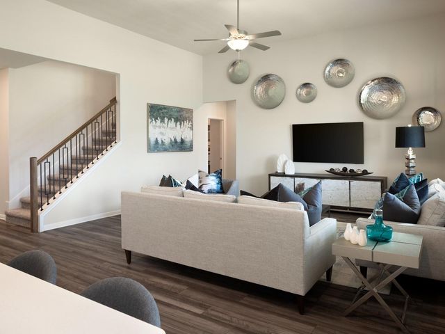 1824 South Main ST, Kyle, TX 78640