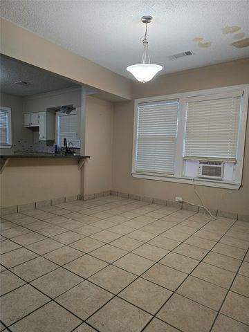 107 Fisk Road, Seagoville, TX 75159