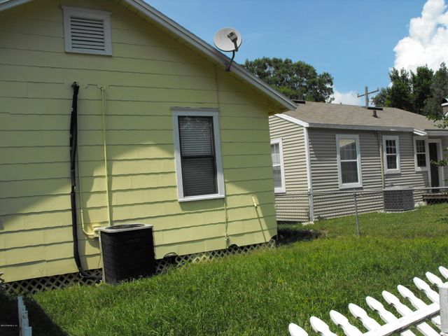 5324 FREMONT Street, Jacksonville, FL 32210