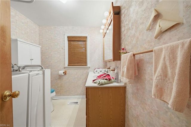 4525 Old Princess Anne RD, Virginia Beach, VA 23462