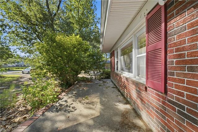4525 Old Princess Anne RD, Virginia Beach, VA 23462