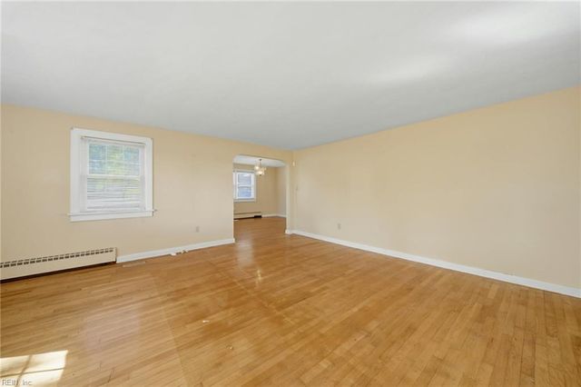 4525 Old Princess Anne RD, Virginia Beach, VA 23462