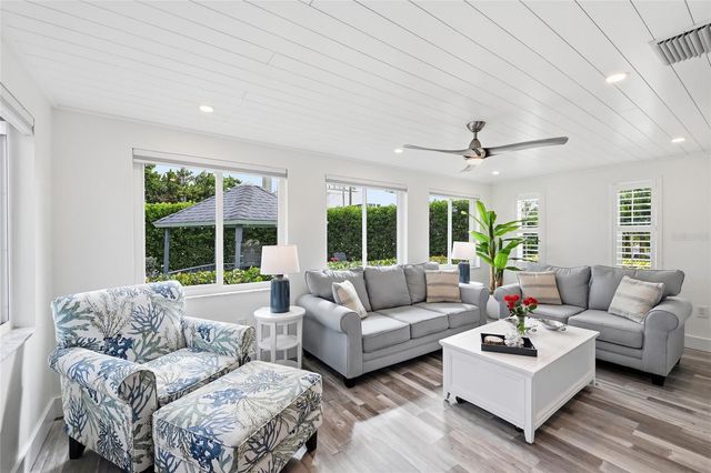 912 N SHORE DRIVE, Anna Maria, FL 34216