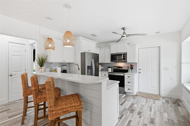 912 N SHORE DRIVE, Anna Maria, FL 34216