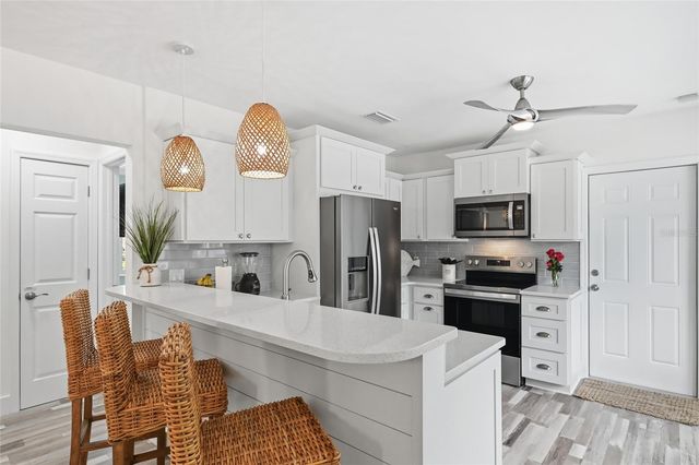 912 N SHORE DRIVE, Anna Maria, FL 34216