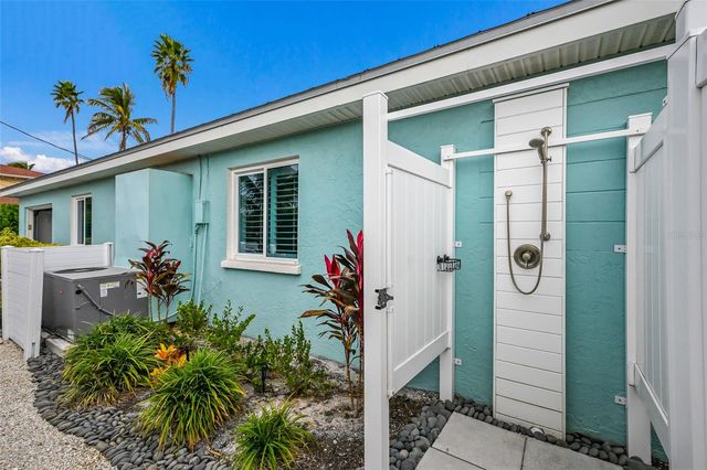 912 N SHORE DRIVE, Anna Maria, FL 34216