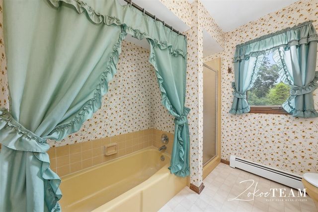 14079 8th Avenue, Marne, MI 49435