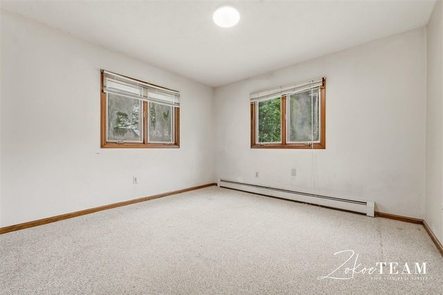 14079 8th Avenue, Marne, MI 49435