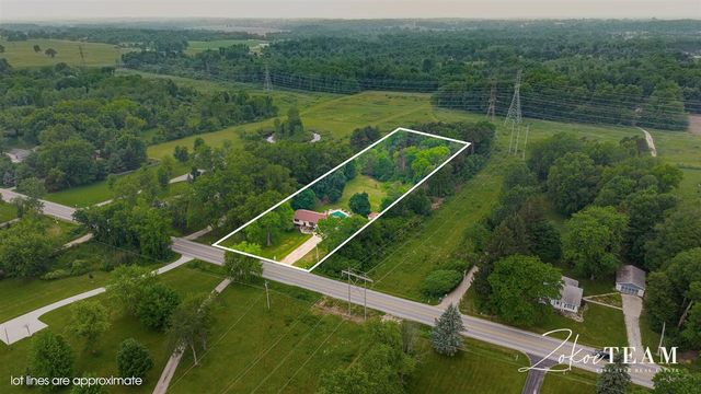 14079 8th Avenue, Marne, MI 49435