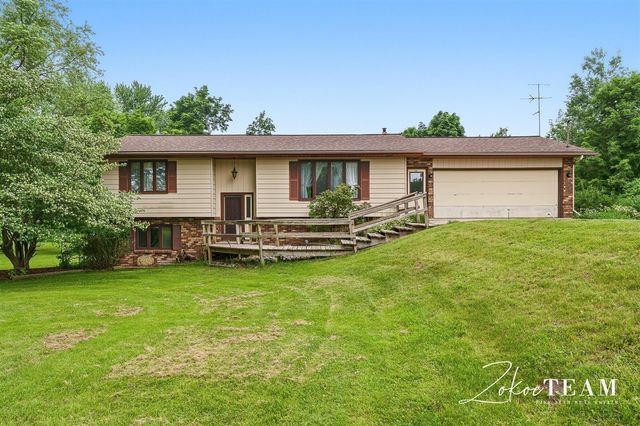 14079 8th Avenue, Marne, MI 49435