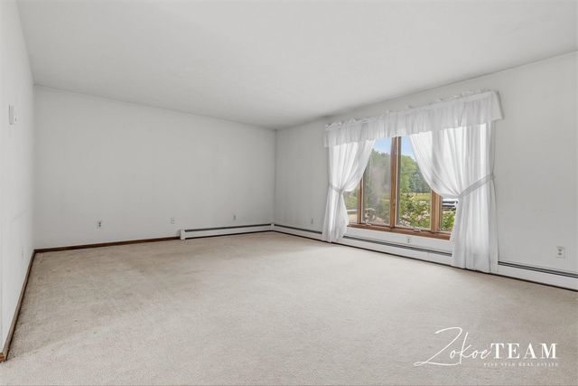 14079 8th Avenue, Marne, MI 49435