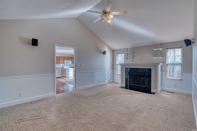 5188 Sequoia Drive, Newburgh, IN 47630