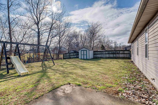 5188 Sequoia Drive, Newburgh, IN 47630