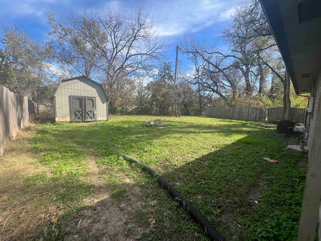 302 S Stewart, Haysville, KS 67060