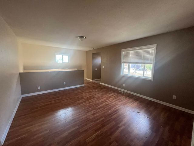 302 S Stewart, Haysville, KS 67060