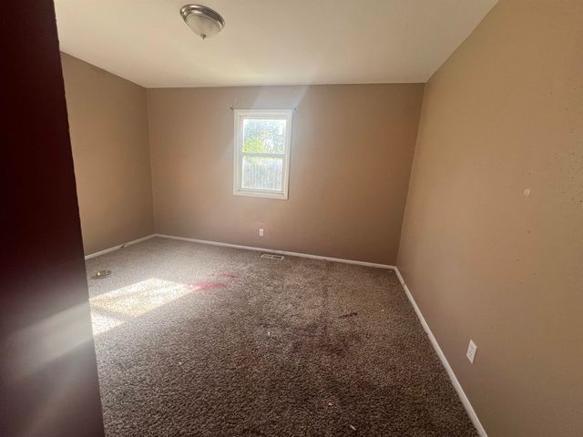 302 S Stewart, Haysville, KS 67060