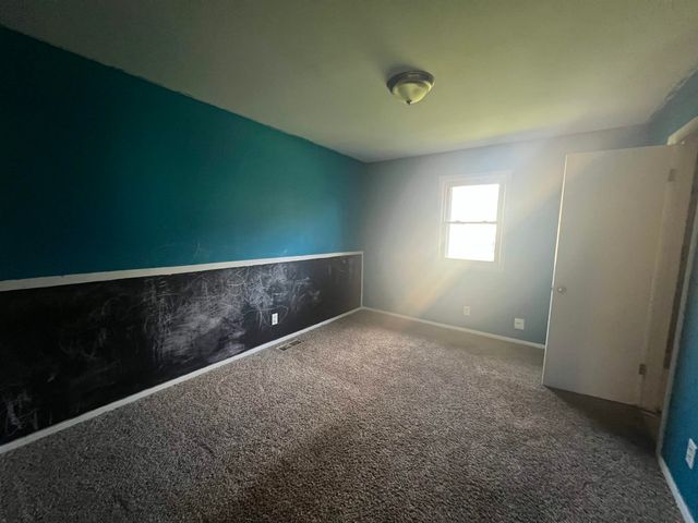 302 S Stewart, Haysville, KS 67060