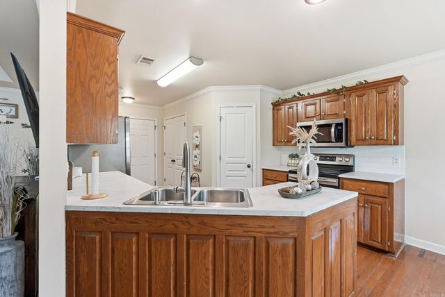 2988 Wild Berry Drive, Benton, AR 72015