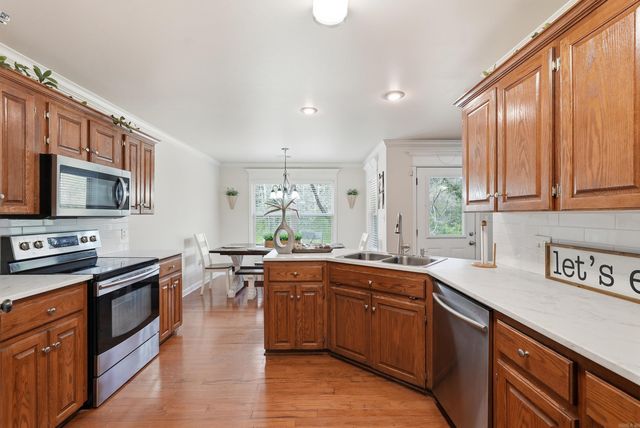 2988 Wild Berry Drive, Benton, AR 72015