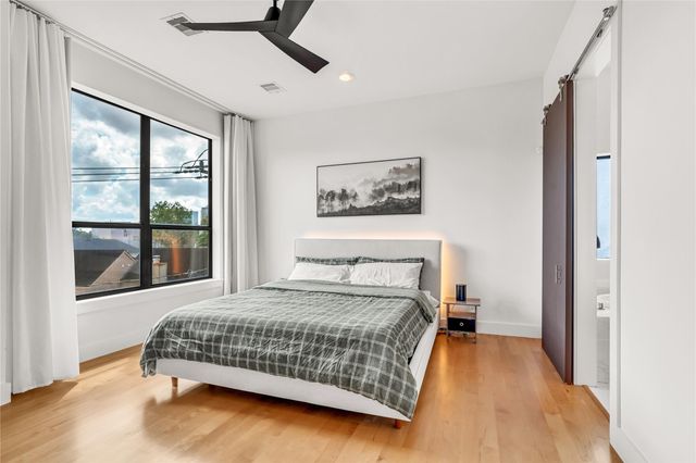 1624 Vermont Street, Houston, TX 77006