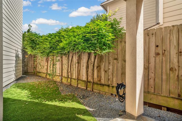 1624 Vermont Street, Houston, TX 77006