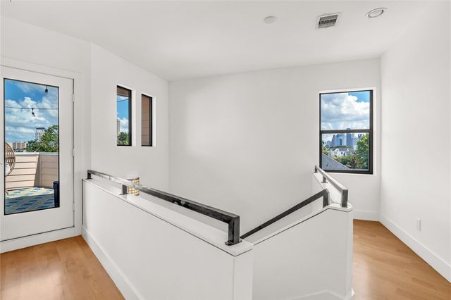 1624 Vermont Street, Houston, TX 77006