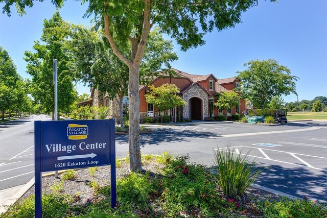 1384 Volonne Dr, Roseville, CA 95747