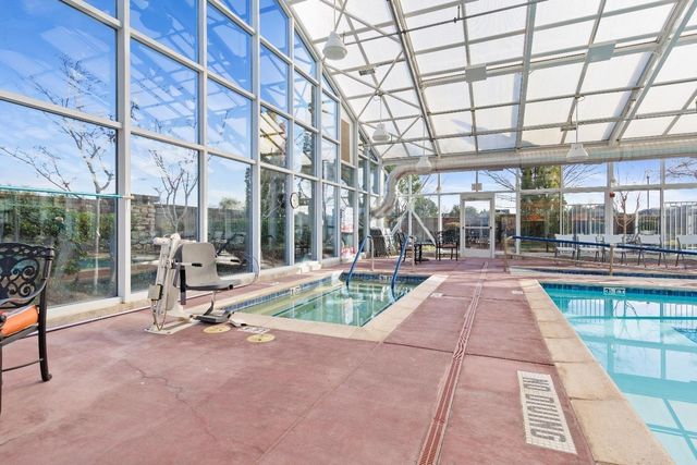 1384 Volonne Dr, Roseville, CA 95747