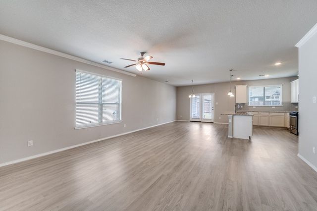 813 Cromwell Drive, Celina, TX 75009