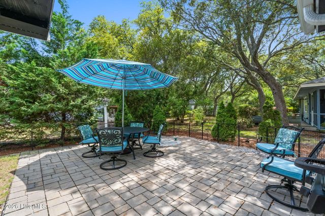 609 Camellia Lane, Sunset Beach, NC 28468