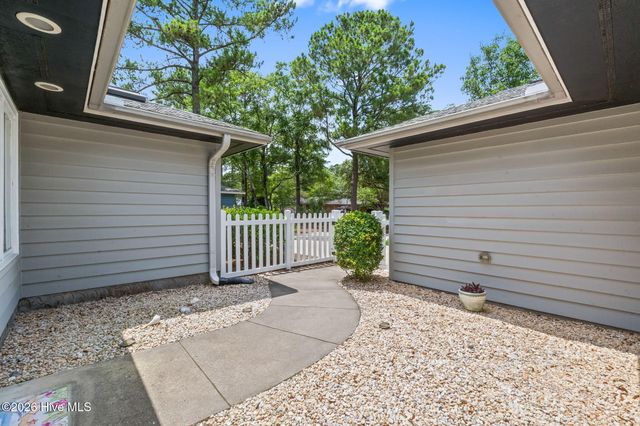 609 Camellia Lane, Sunset Beach, NC 28468