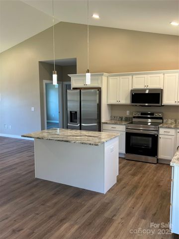 130 Peyton Elaine Road, Clyde, NC 28721