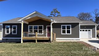 130 Peyton Elaine Road, Clyde, NC 28721