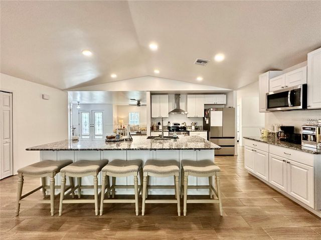 12031 SE 66TH PLACE, Morriston, FL 32668