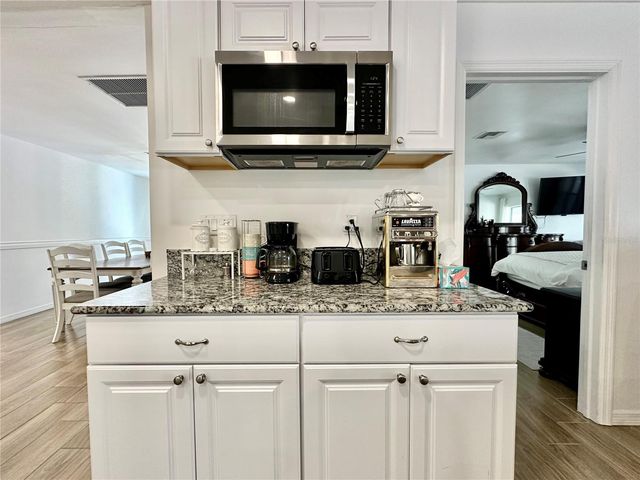 12031 SE 66TH PLACE, Morriston, FL 32668