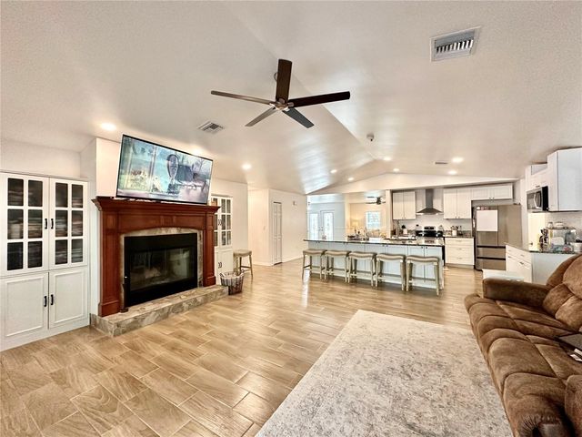 12031 SE 66TH PLACE, Morriston, FL 32668