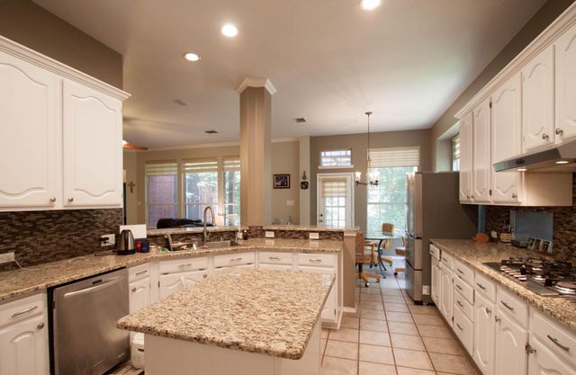 1409 Pearl River Drive, Flower Mound, TX 75028