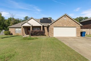 83 Earnhardt Circle, Cabot, AR 72023