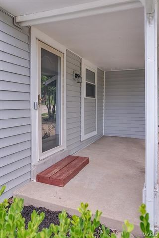 12137 Prestonpark Lane, Unincorporated, MO 63146