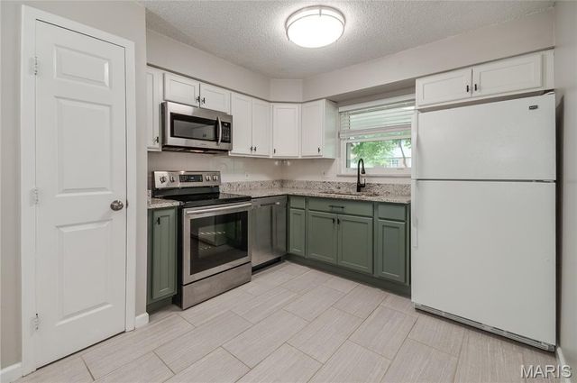 12137 Prestonpark Lane, Unincorporated, MO 63146